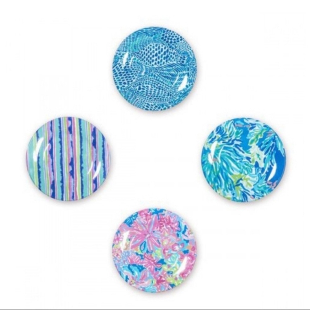 Lilly Pulitzer appetizer plate set featured in Wade and Sea NWT in package